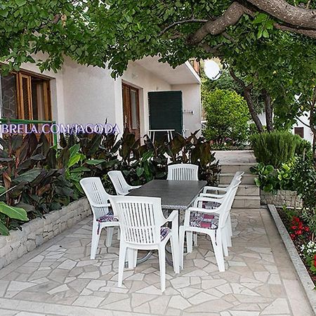 Apartments Jagoda Brela Ngoại thất bức ảnh