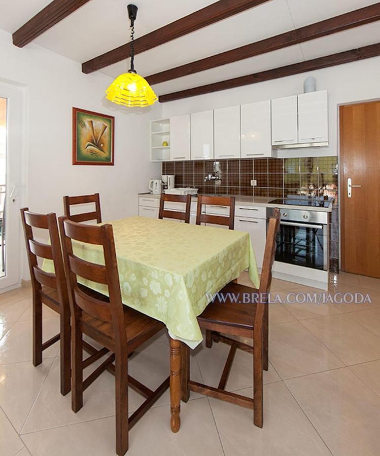 Apartments Jagoda Brela Ngoại thất bức ảnh