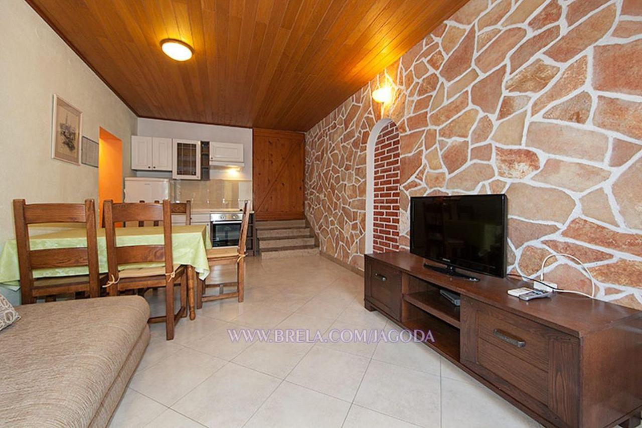 Apartments Jagoda Brela Ngoại thất bức ảnh