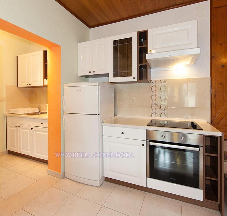 Apartments Jagoda Brela Ngoại thất bức ảnh